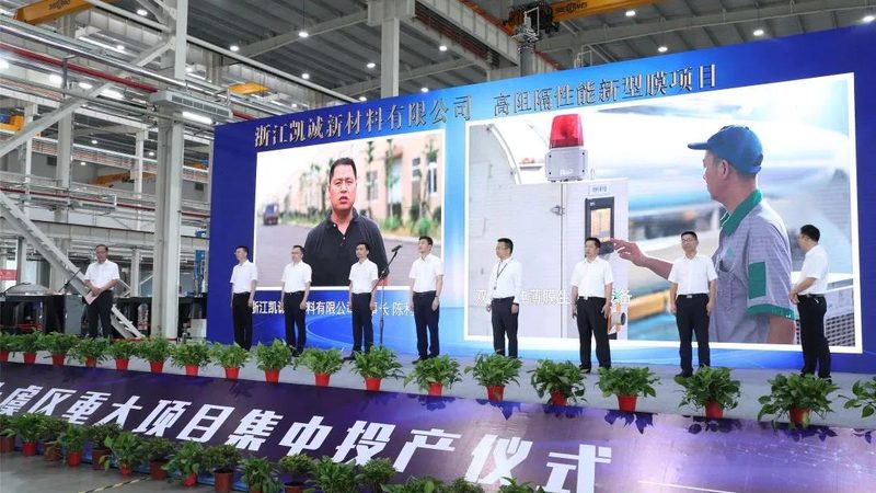 化工原料储存罐：规格型号背后的关键考量