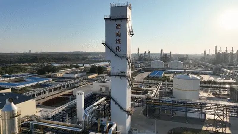 在甄别化工原料代理加盟品牌时，可以从以下几个方面进行判断：